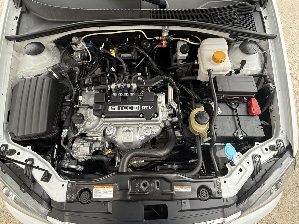 Chevrolet Jentra 3-P elegant plus Metan pakalena Yumshoq balon yangi