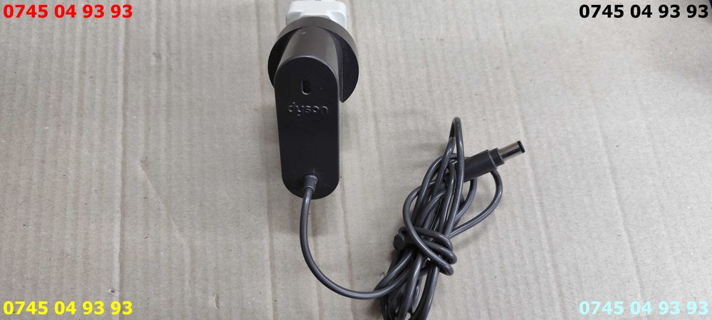 alimentator incarcator dyson 24.35v 16.75v cu proba