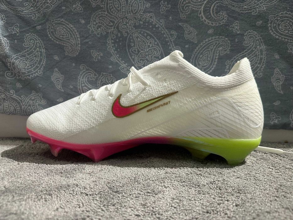 Ghete de fotbal nike mercurial elite