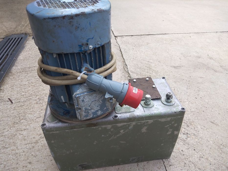 Vand centralina hidraulica cu motor 380 v