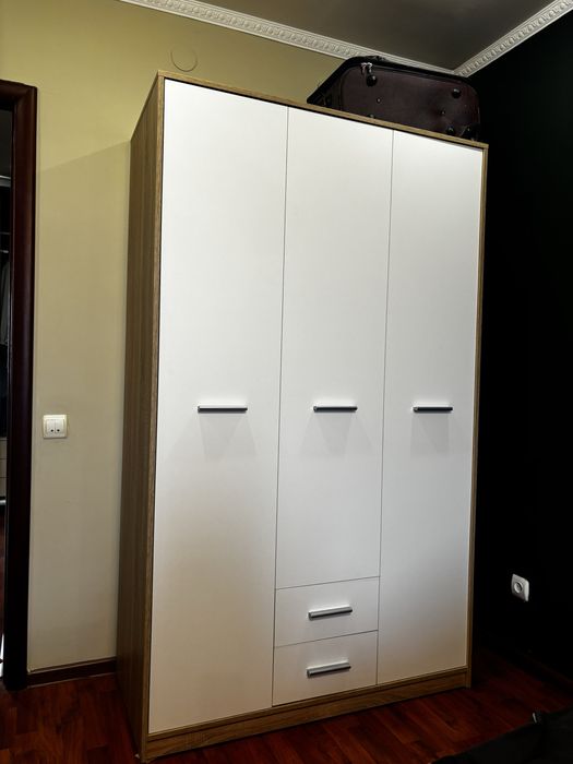 Продам новый шкаф