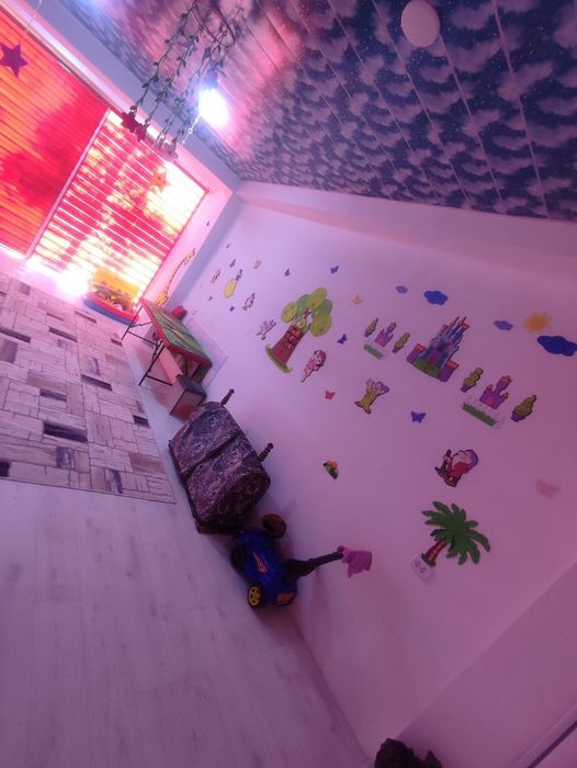 Tayor biznis Detiski masajhona