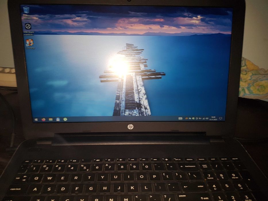 Laptop HP 250 G5 i3 5005u