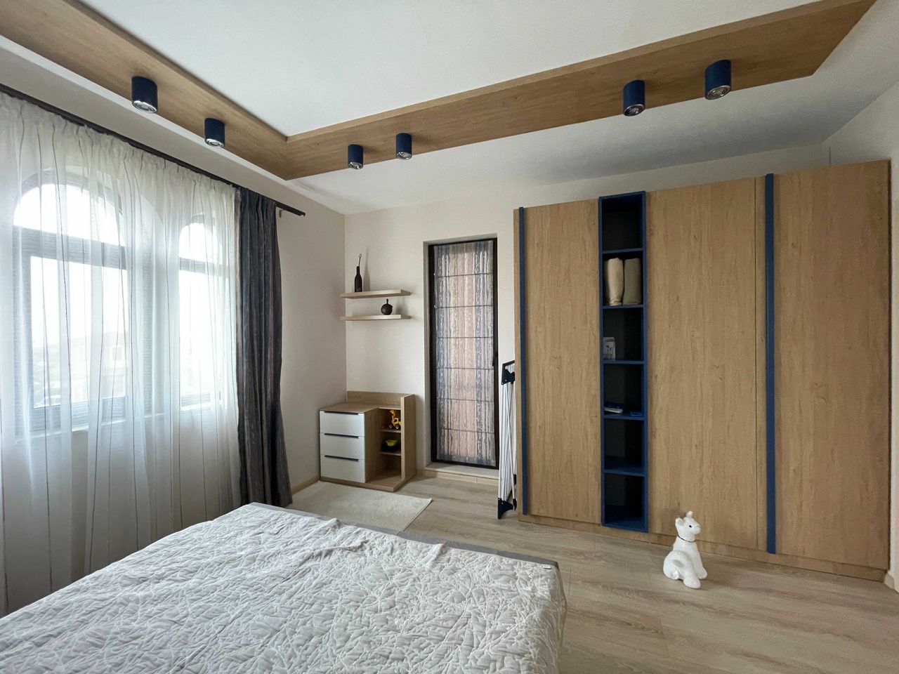 Продава се Къща в Поморие - 228 кв.м за 1575 €/кв.м - Снимка #11