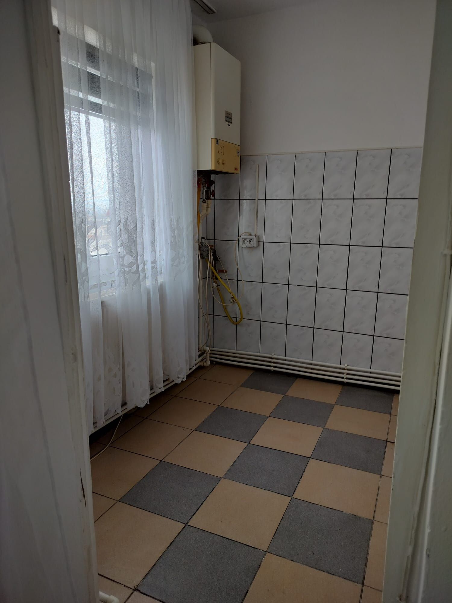 Proprietar vând garsoniera confort 1 Mioveni