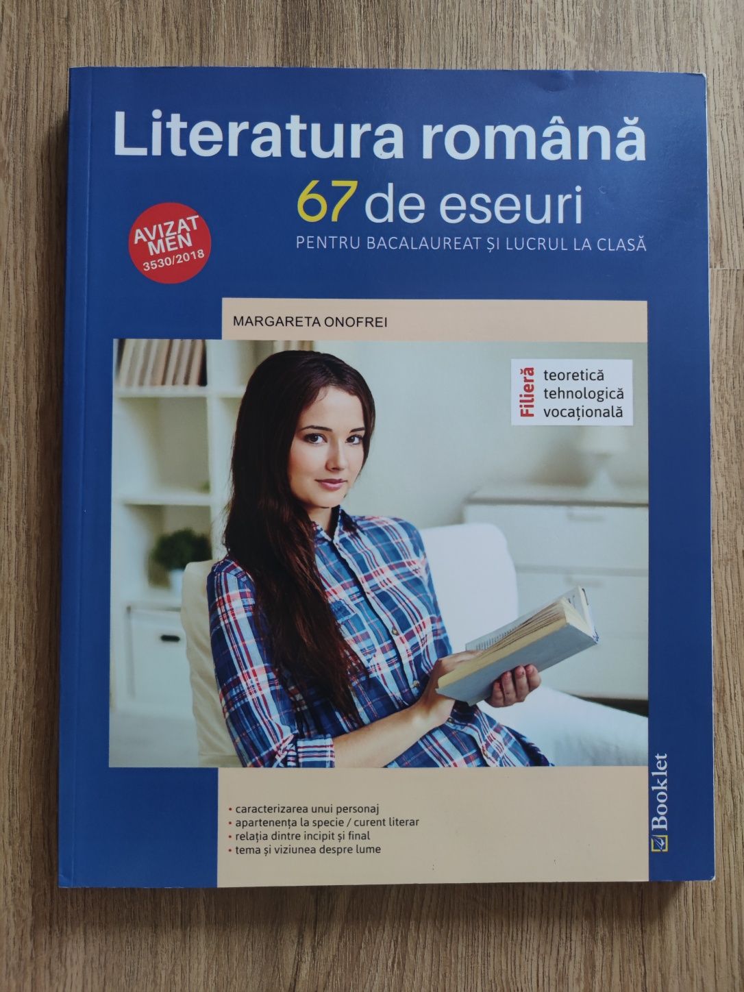 Carte cu eseuri pentru bac, limba română