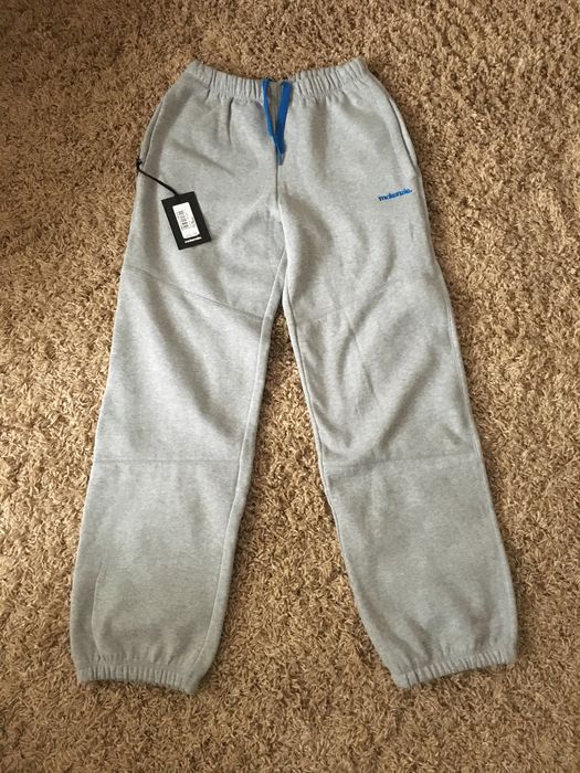 Pantalon trening nou cu eticheta marca mckenzie