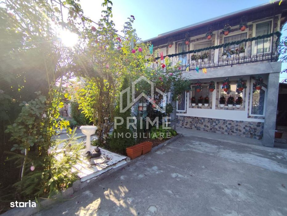 Casa Individuala 4 camere, 180 mp, zona Cugir