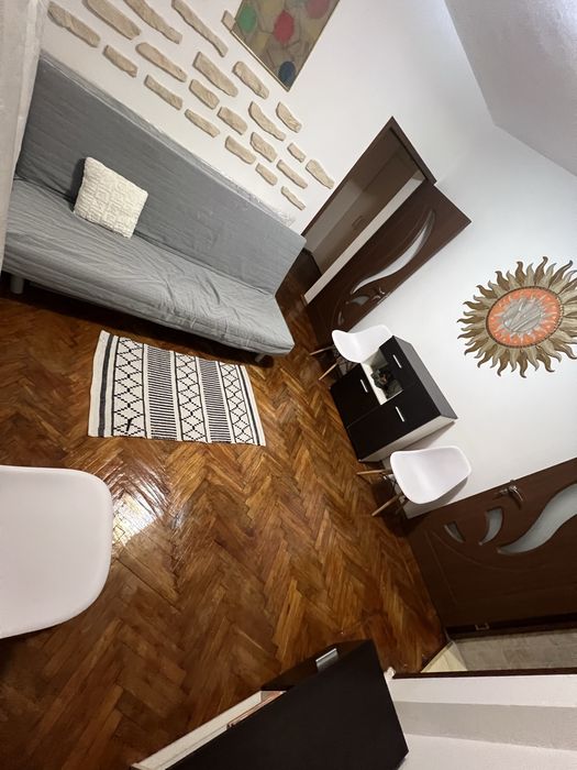 Proprietar inchiriez apartament mare Floreasca