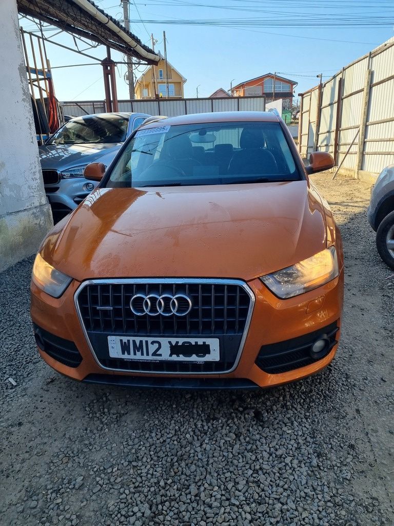 Aripa Stanga Fata AUDI Q3 2011 - 2018 4 Usi Portocaliu (1184)