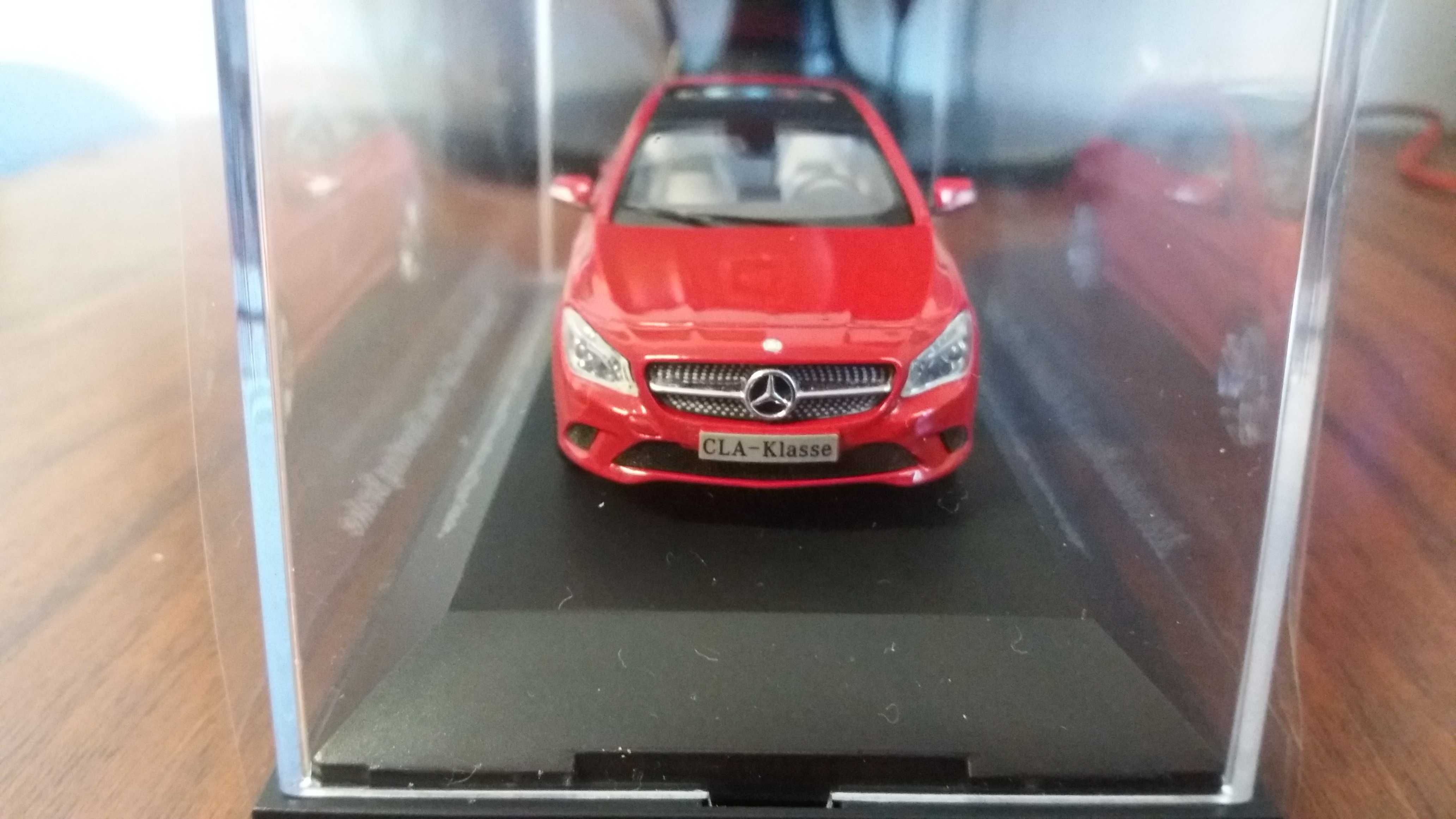 macheta mercedes benz cla shooting brake 2015 - kyosho, 1/43.