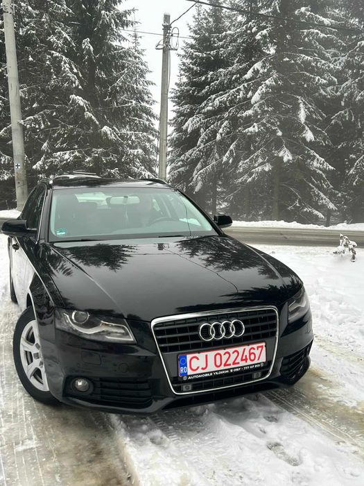 Vând audi a 4 b 8