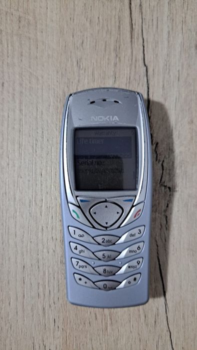 Nokia 6100 in stare buna