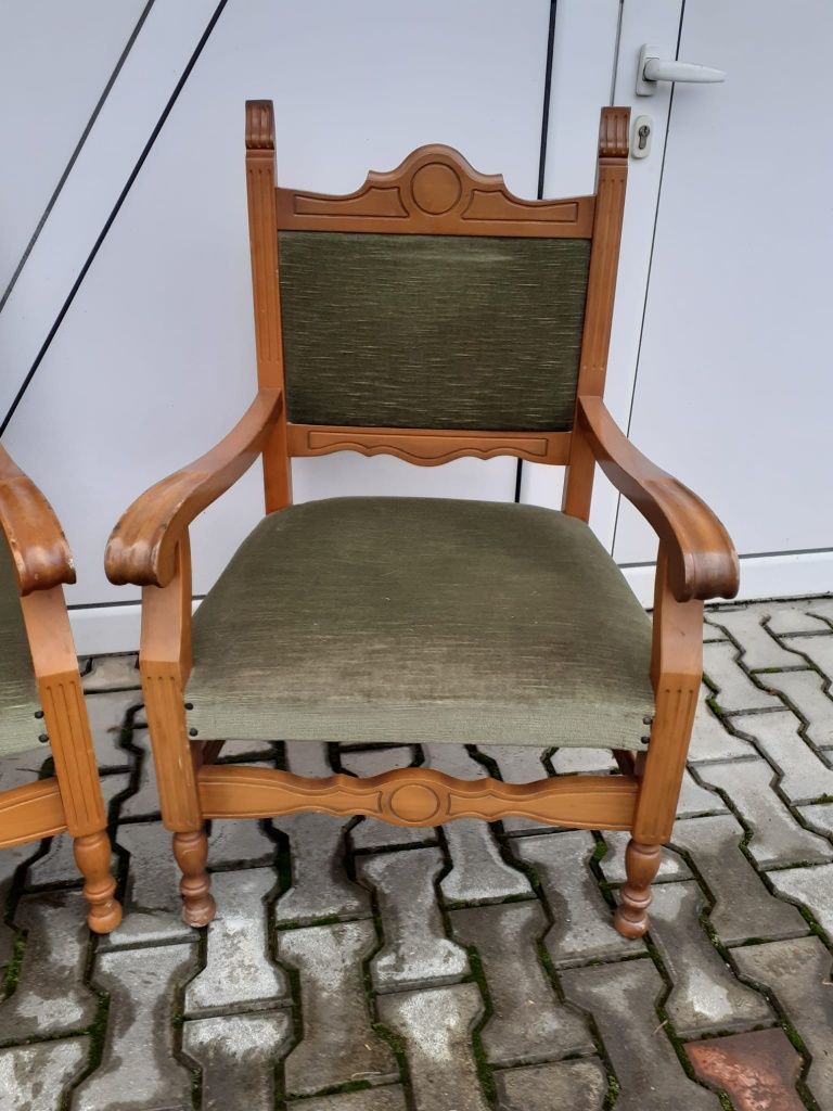 Vând 2 scaune vitange