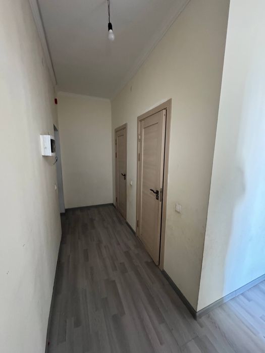 Продаётся 3-х комнатная квартира в массиве Корасув, рядом с 81 школой.