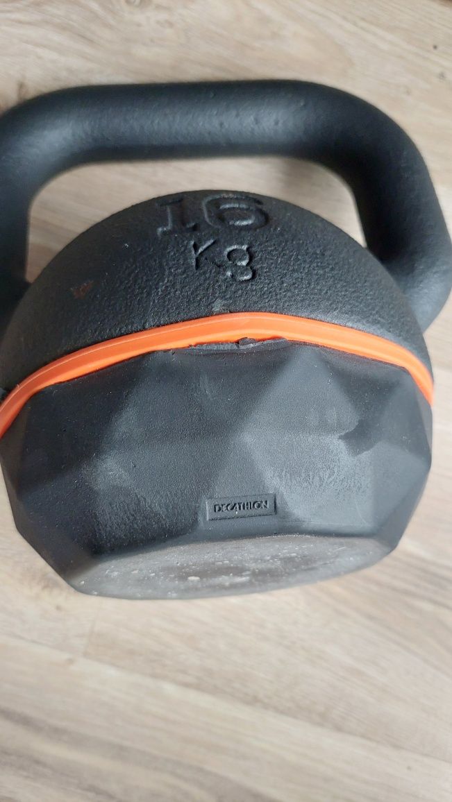 Vand Kettlebell 16 kg