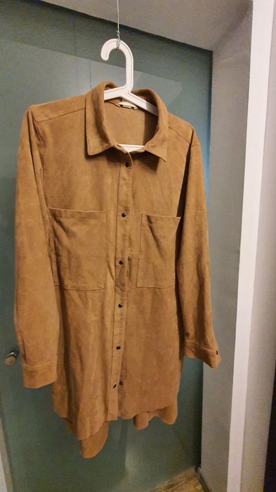 Jacheta dama H&M,bej,aproape noua