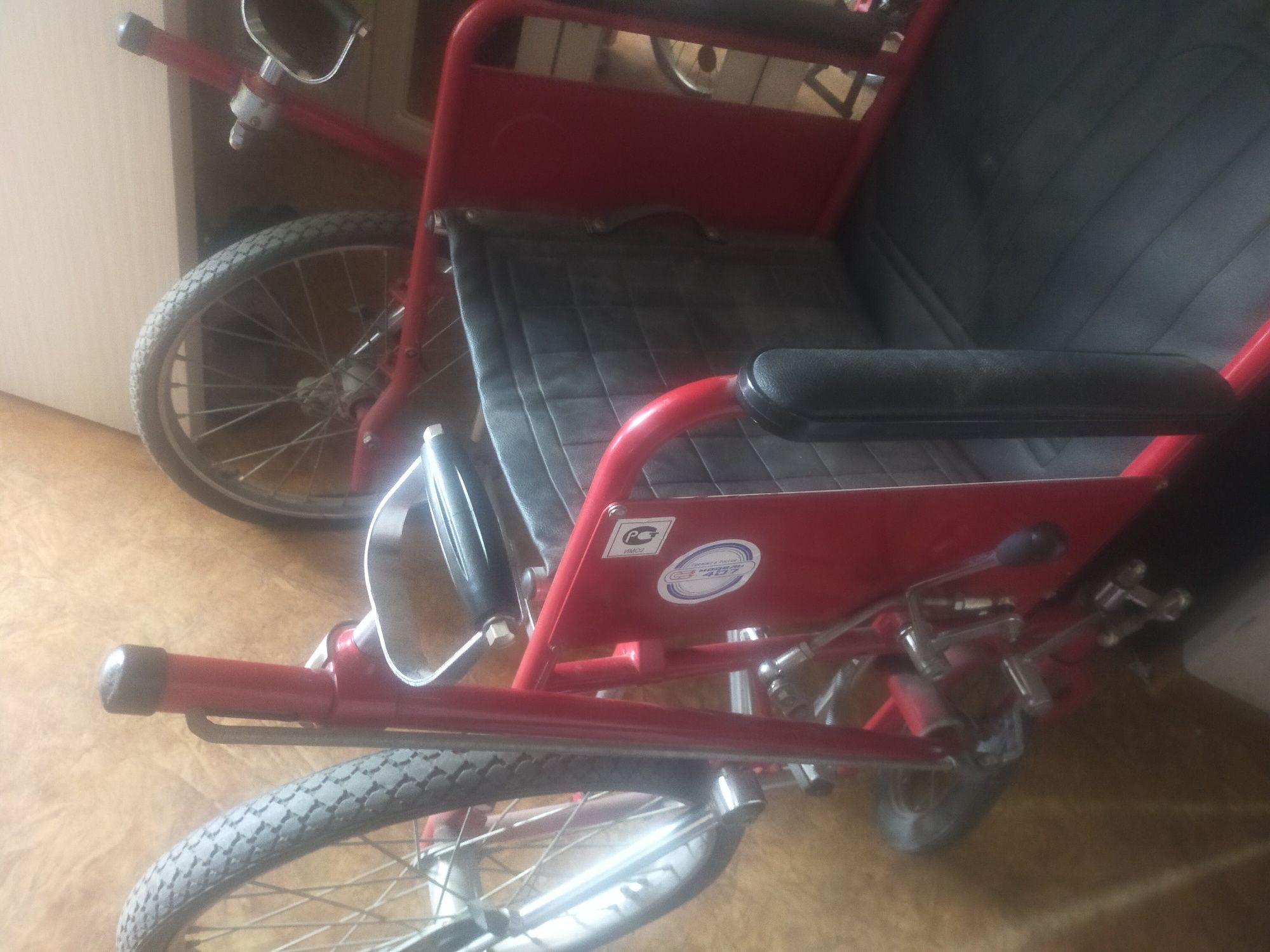 Продам коляску инвалидную