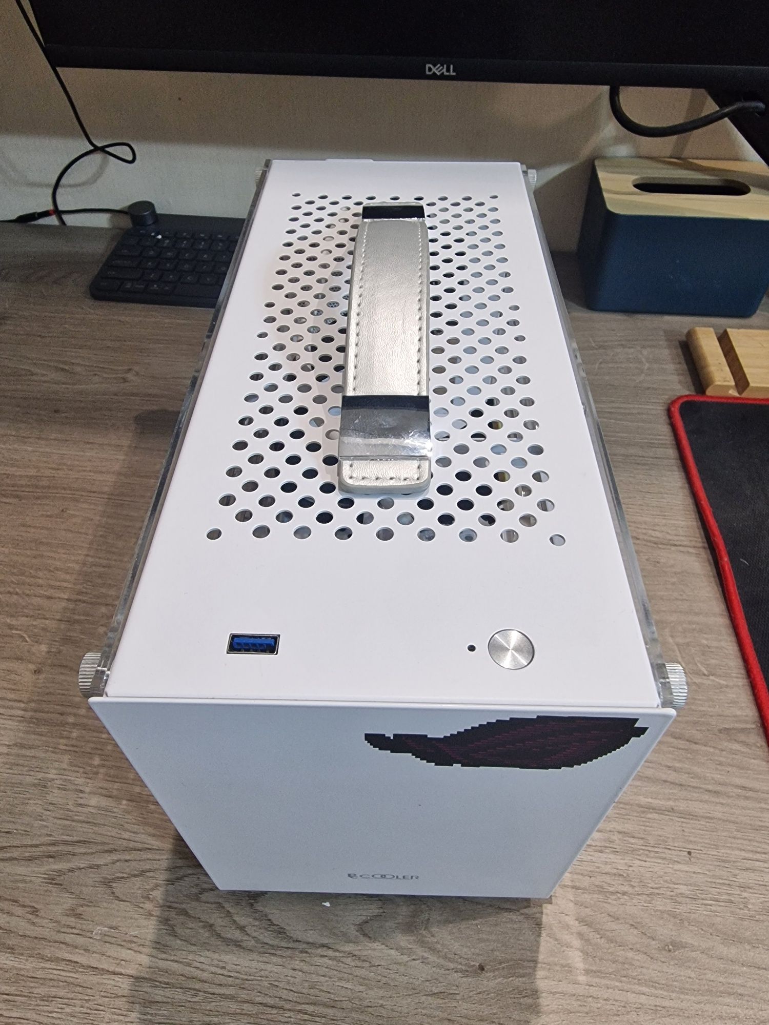Корпус ITX  PCcooler i100 v2 белый + Райзер PCI-E 4.0