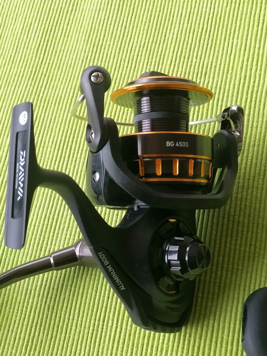 Mulinete Daiwa BG 2500 - 3000 -  4500
