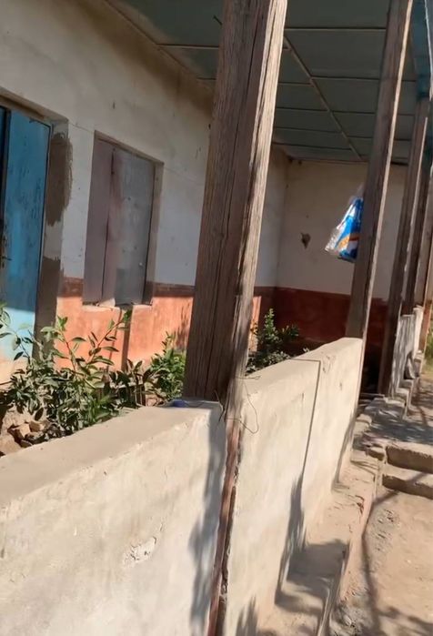 Андижон Ширмон Булок Булокбоши шийпон 42 сутих 380 кв уй