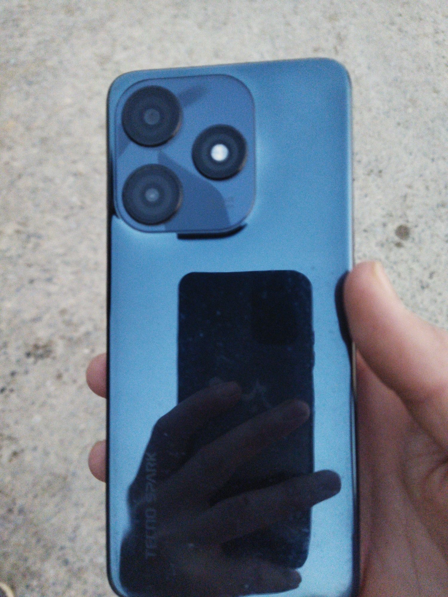 Tecno Spark 10c karobka dakoment bor