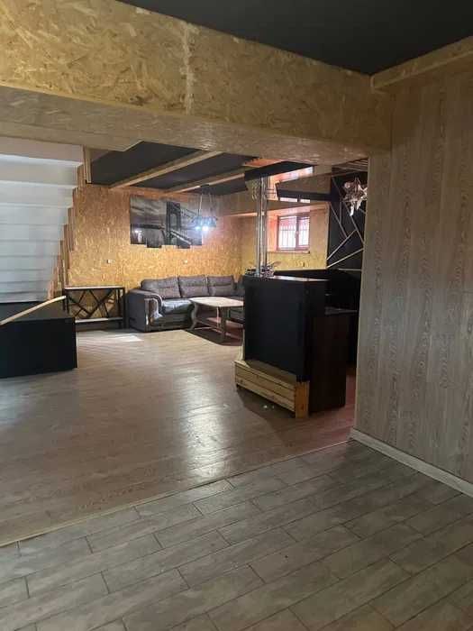 Ш.СРОЧНОаренда к-ра в сергели 5/1/4 200м2 оила иностранлар у-н мош боз