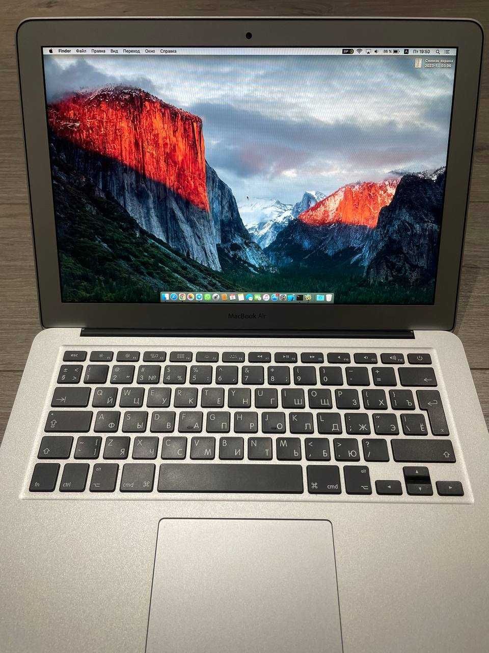 Продам MacBook Air (13 дюйм., 2017 г.)