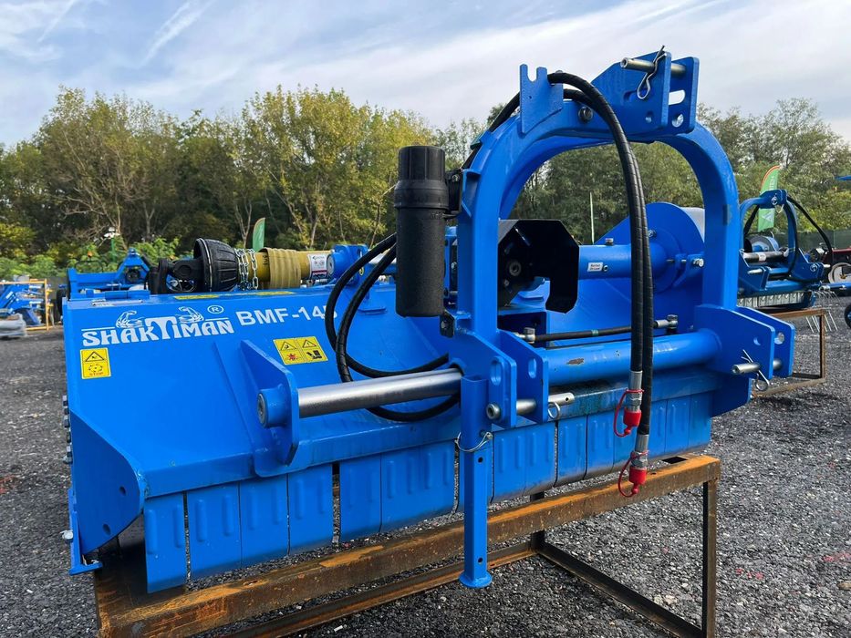 Alta Tocator de resturi vegetale cu cardan si ciocane SHAKTIMAN - India / versiunea grea cu ciocane, Model BMF-145 Tocator de resturi vegetale cu cardan si ciocane SHAKTIMAN - BMF145