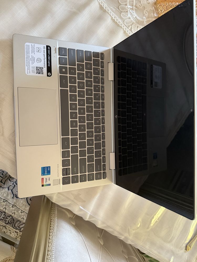 HP envy 360 notebook i planshet