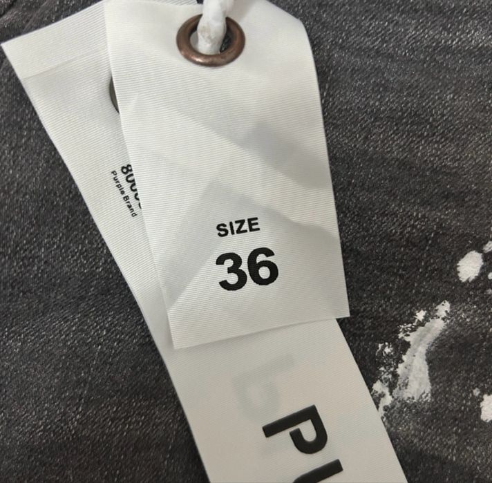 Blugi Purple gri cu stropi albi – mărimea 36 – 220 lei