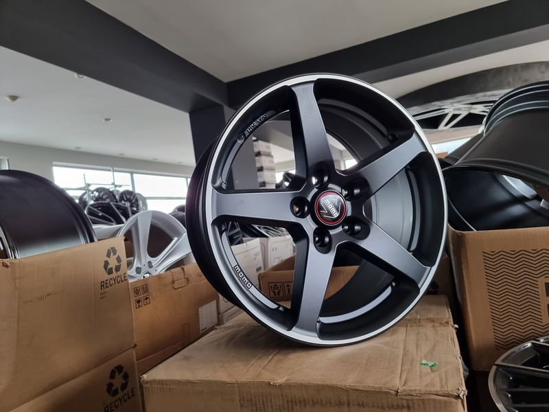 17цола 5x114.3 Toyota,Mazda,Kia,Nissan