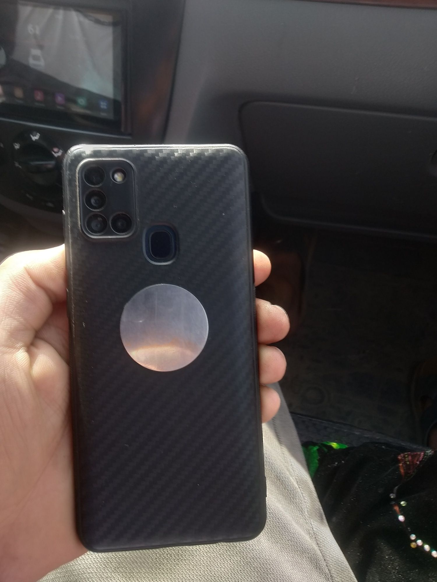 Samsung s21 yangi