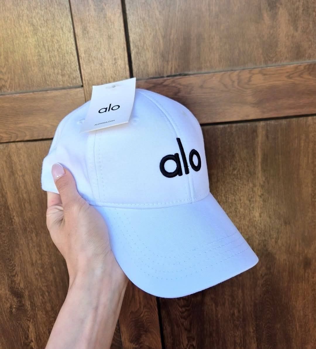 Дамски шапки Alo, Nike, CK, Polo, Ysl