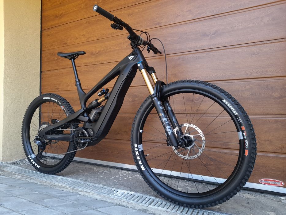 E-Bike YT Decoy Enduro