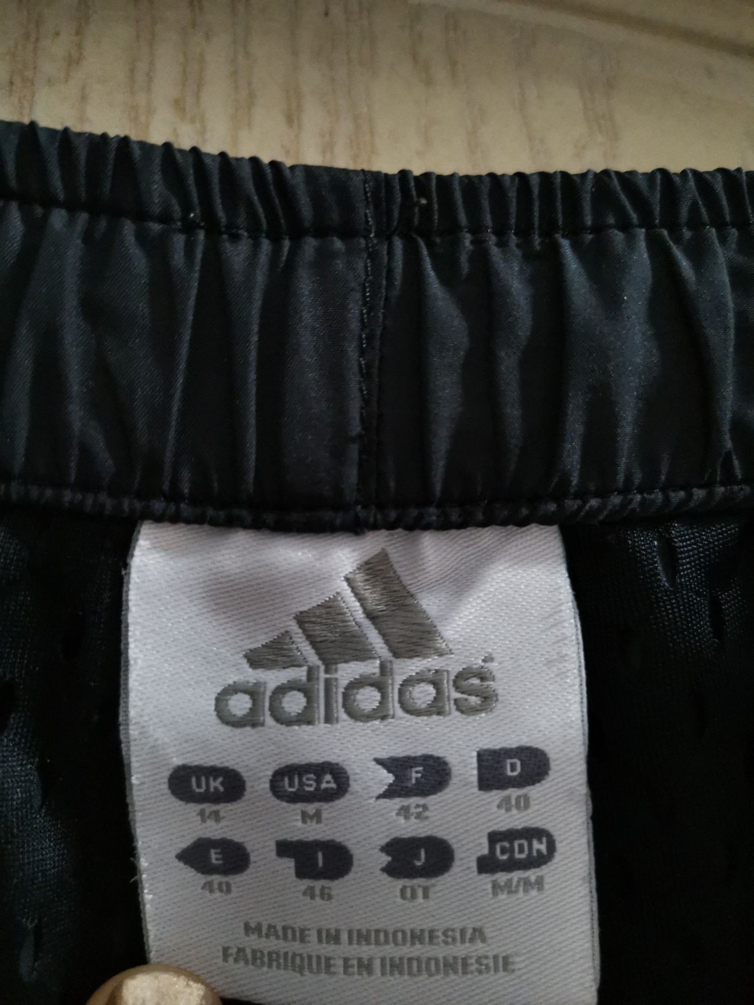 Pantaloni Adidas Climaproof barbati masura M/ 14