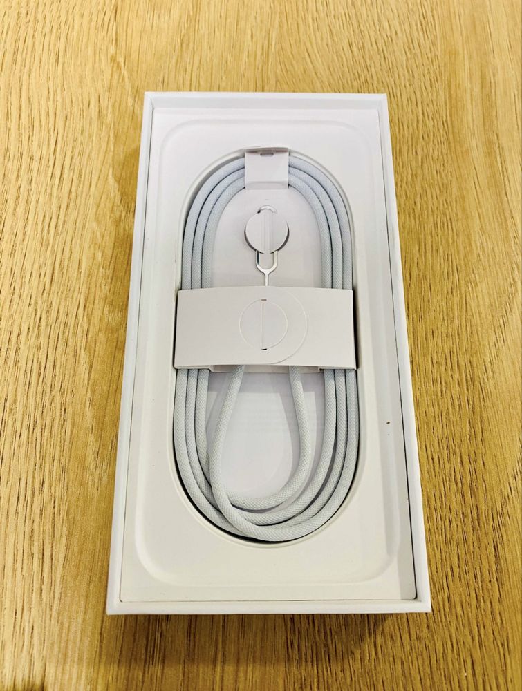 Iphone 16 128 GB White