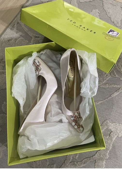 Pantofi Ted Baker, crem, marimea 38