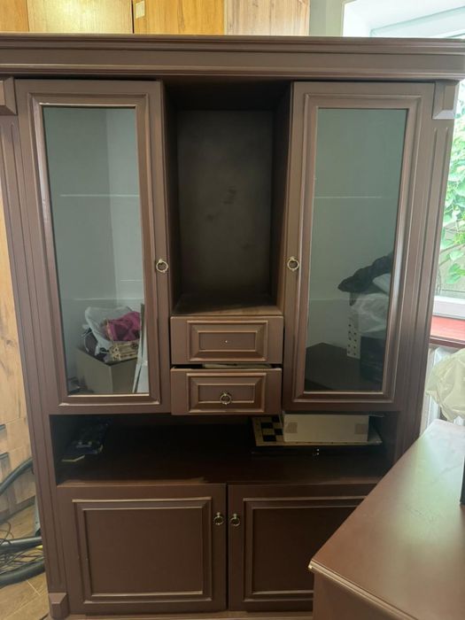 Мебель массив в хорошем состоянии