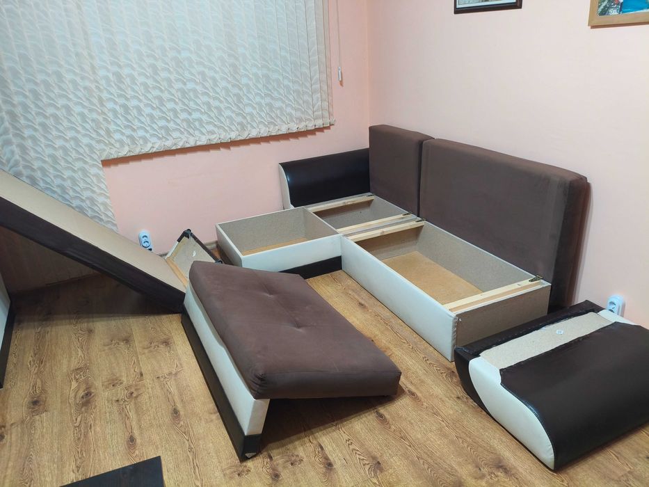 Разтегаем диван за хол