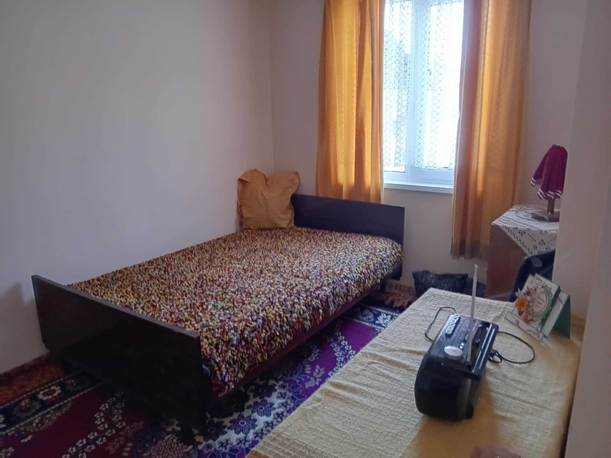 Продава едноетажна къща, село Козаревец