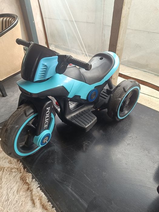 Motocicleta electrica copii