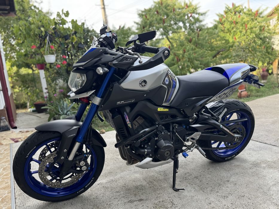 Yamaha MT-09 Rallycross edition