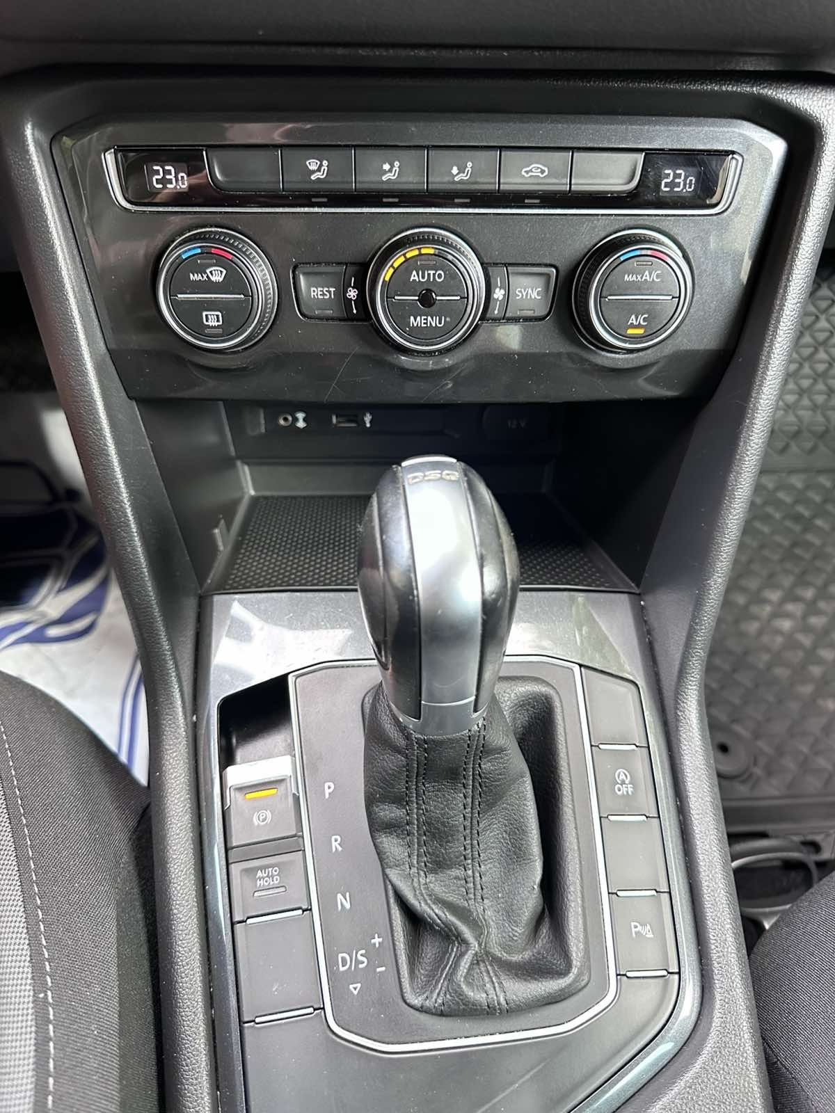 VW Tiguan 2.0 TDI DSG 7 DISTR