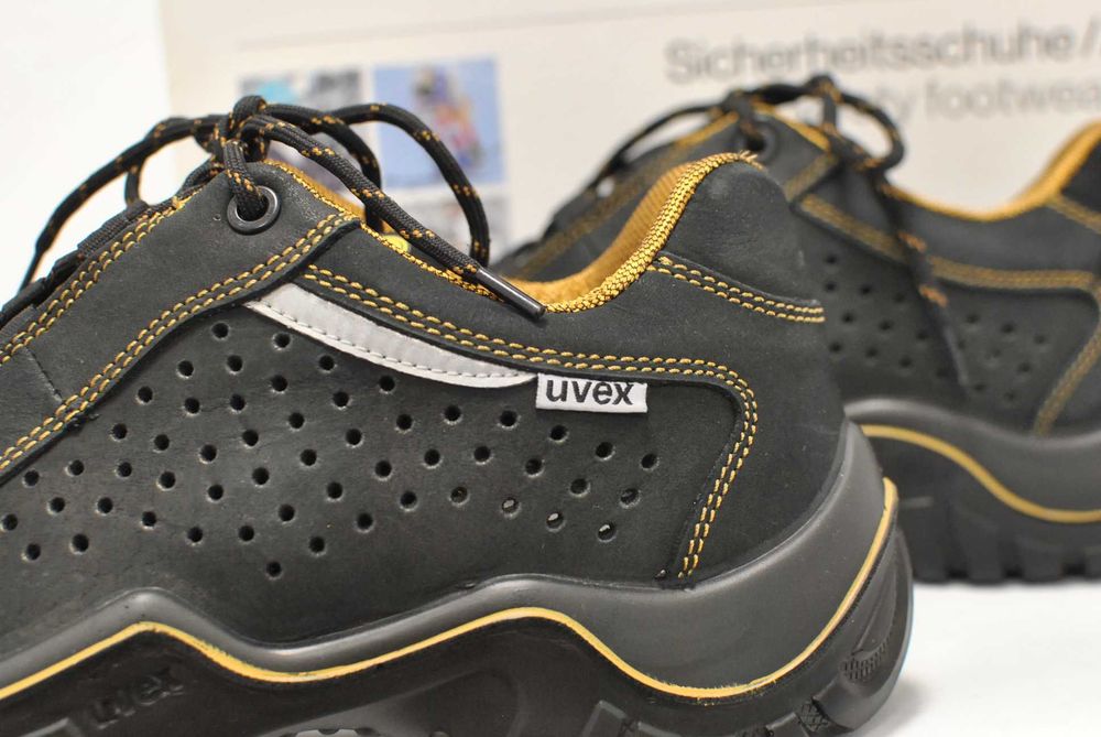 Uvex incaltaminte de piele marimea 46  (4332E16)
