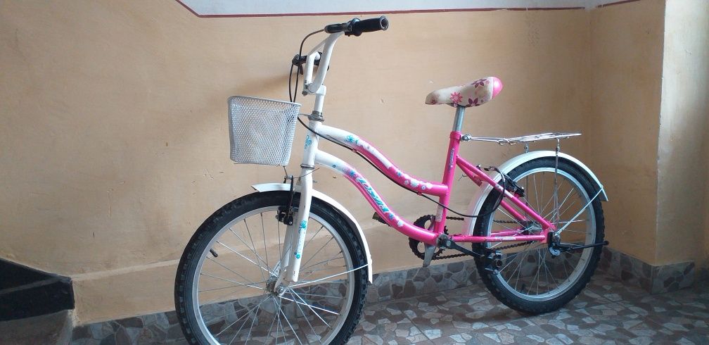 Bicicleta fete 20 inh.