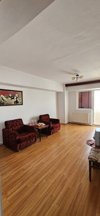 Apartament 3 camere, dec, 67 mp, Et. 4, Str. Pietei, Bl. 30, Zona Pod