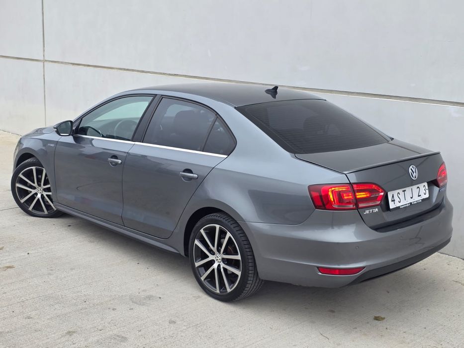Volkswagen Jetta 1.4 hybrid automat xenon navi Senzori Jante Import Nl