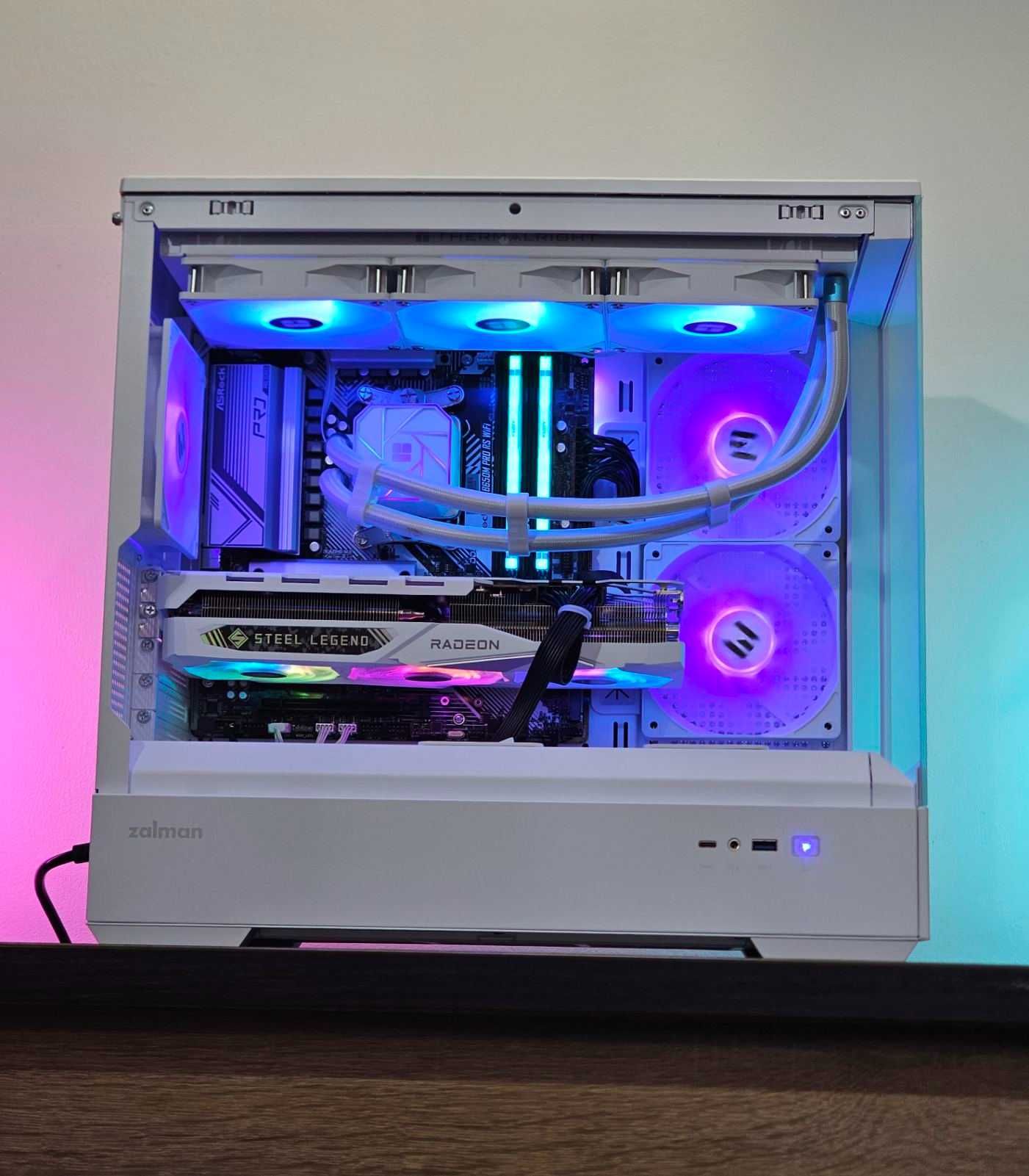 RX 7800XT 16GB/Ryzen 7-7700/RAM 32GB/SSD 1TB/Водно/Чисто Нов+Гаранция