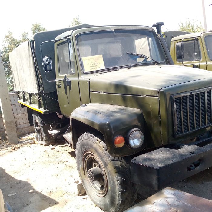 Sadko vezdexod gaz 33081 sotiladi